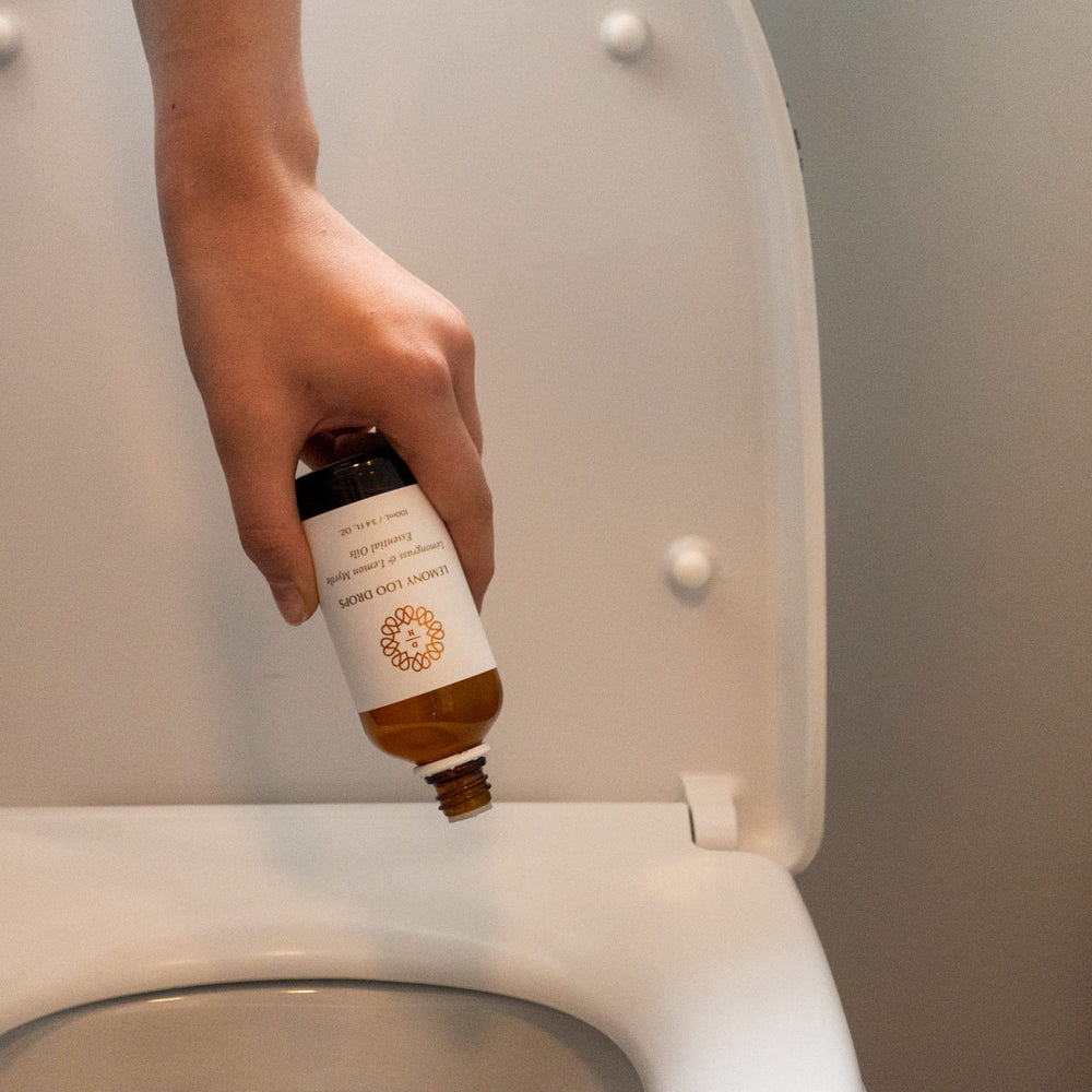 photo of loo drops being used 