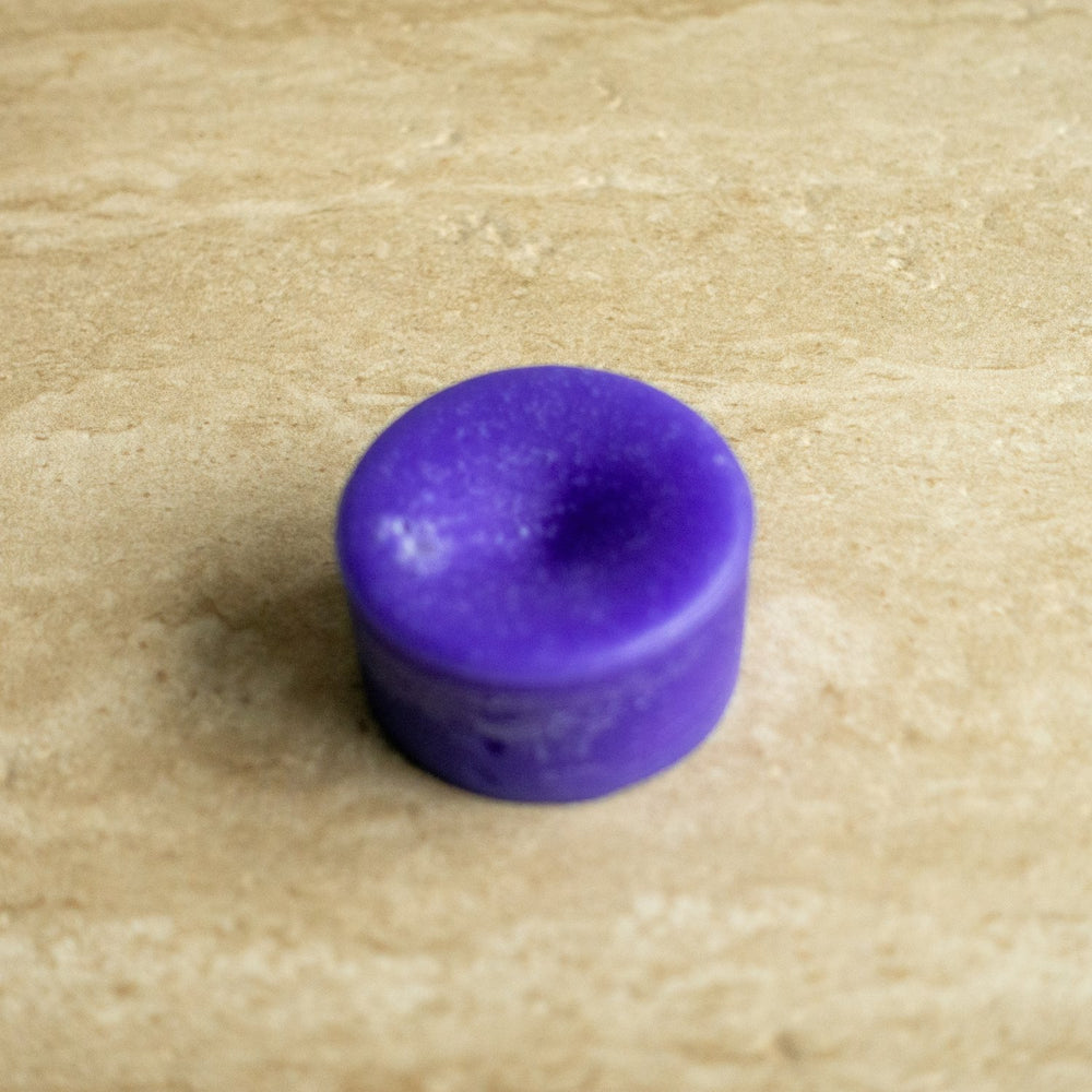 
                  
                    purple conditioner bar small size 35g wrapped in paper tones down brassiness for blondes and greys
                  
                